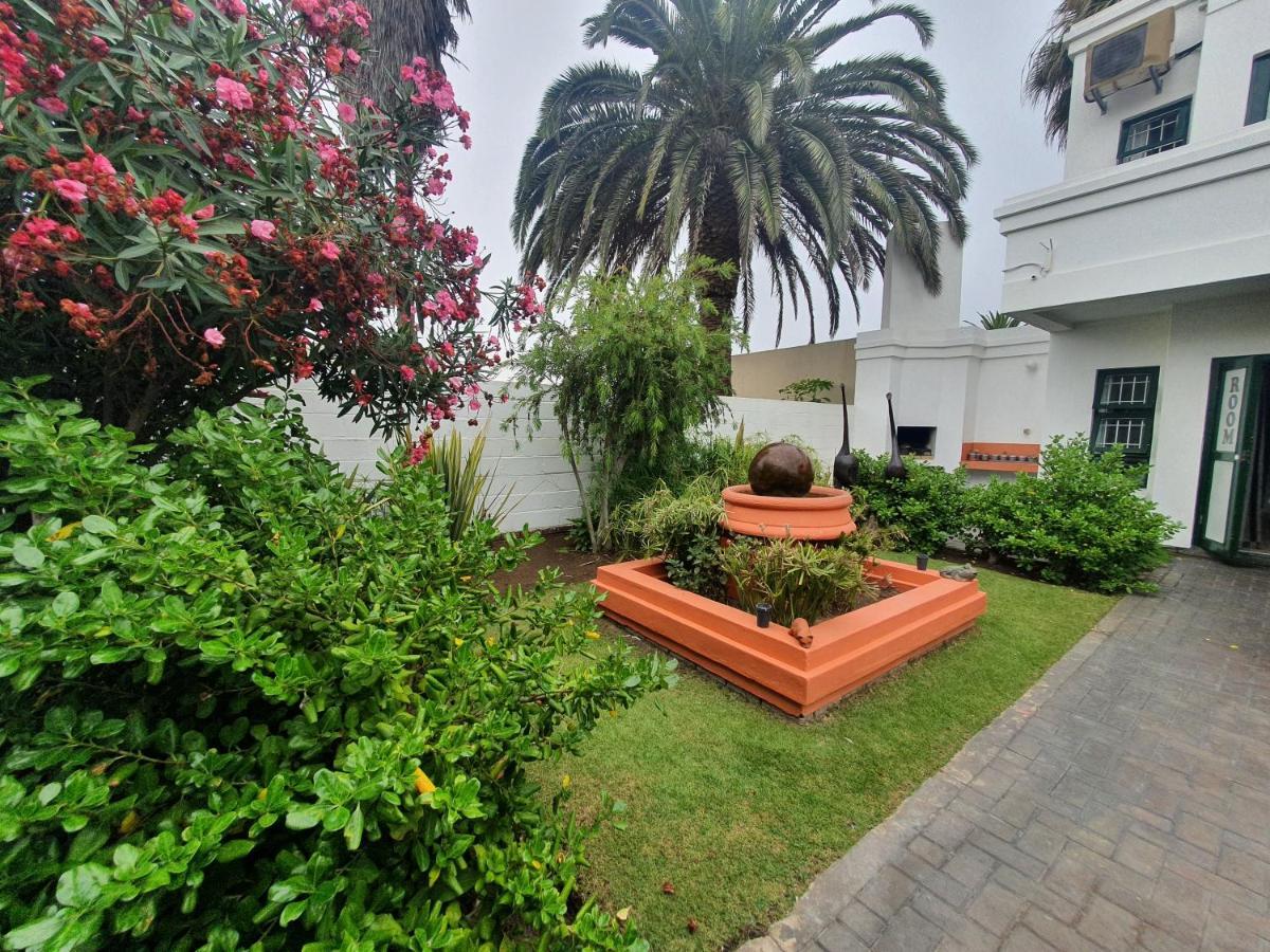 Langholm Hotel Walvis Bay Exterior foto